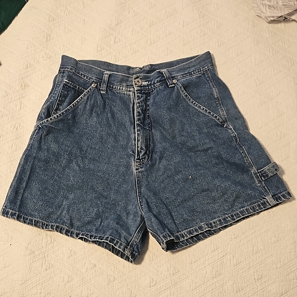 Vintage Rue 21 high rise shorts